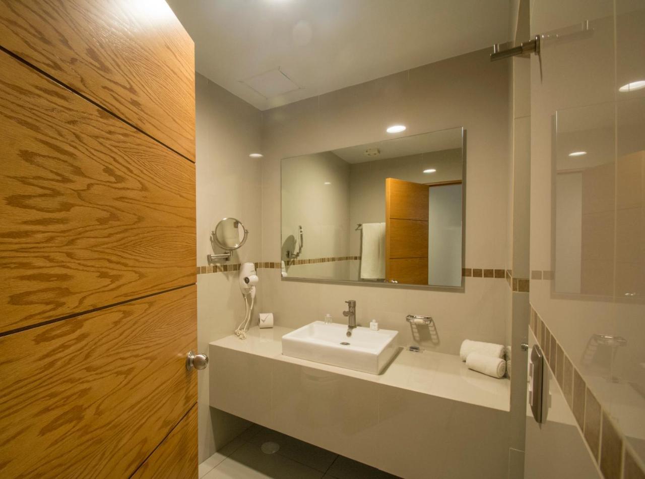 Concept Hotel Zamora de Hidalgo Eksteriør billede